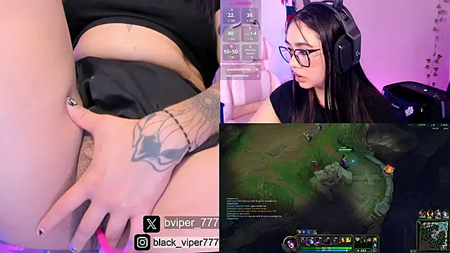 Snapshot of viper777_ chatting on 12.18.24 viper777 online show from 12.18.24