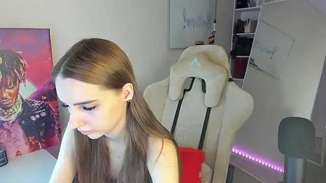   SilviaAbby   online show from 12.10.24