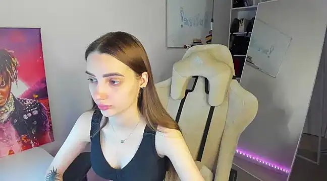   SilviaAbby   online show from 01.12.25