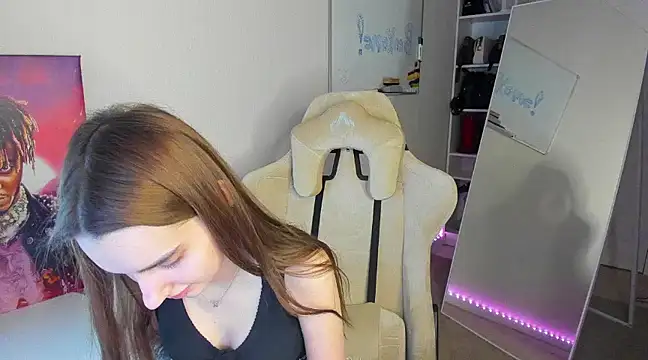   SilviaAbby   online show from 01.13.25