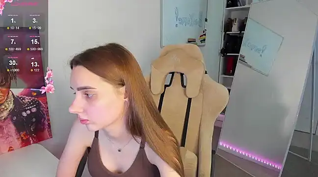   SilviaAbby   online show from 01.17.25