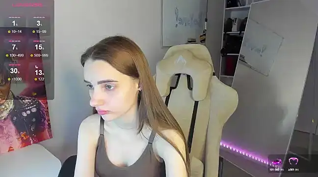   SilviaAbby   online show from 01.18.25