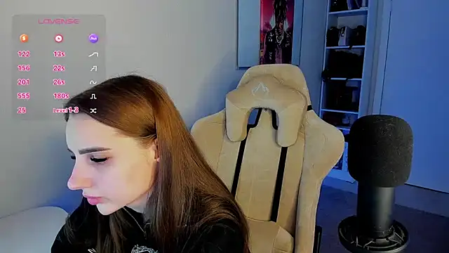   SilviaAbby   online show from 03.11.25