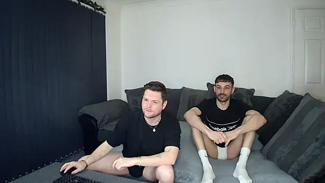 twotwinkhusbandss online show from 12.10.24