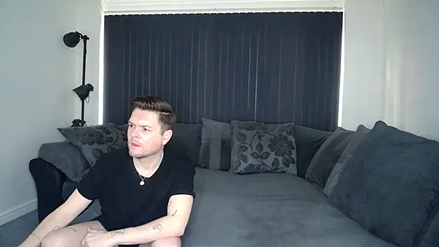 twotwinkhusbandss online show from 03.03.25