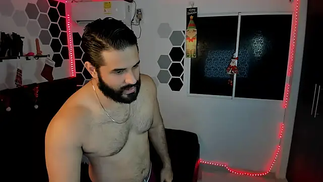 Snapshot of eda_karim chatting on 12.18.24 eda karim online show from 12.18.24