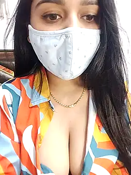 Gloie4u online show from 02.27.25