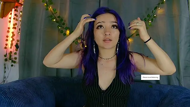 Snapshot of vayolett01_dakotta chatting on 11.20.25 vayolett01 dakotta online show from 11.20.25