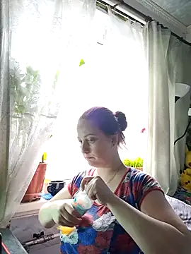 Sakura Green online show from 04.25.26