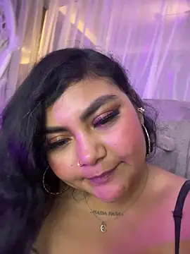 Snapshot of Juli_Walker chatting on 03.03.26 Juli Walker online show from 03.03.26