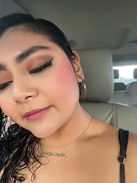 Snapshot of Juli_Walker chatting on 04.16.26 Juli Walker online show from 04.16.26