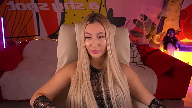 LiaBrazzerr online show from 10.29.25