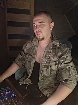 Foxyshaved online show from 01.08.26