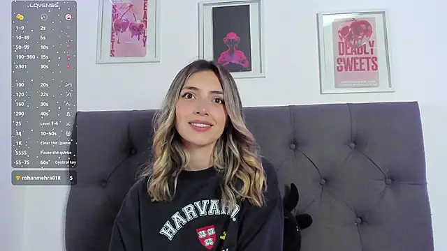 Snapshot of IsadoraGalle_ chatting on 02.08.26 IsadoraGalle online show from 02.08.26