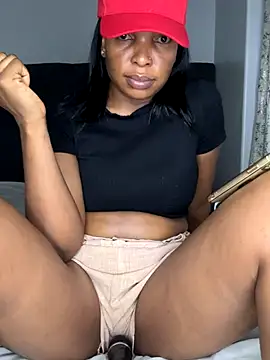 slimcateee online show from 10.30.25