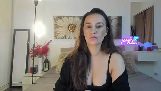 JoyCasidy online show from 11.25.25