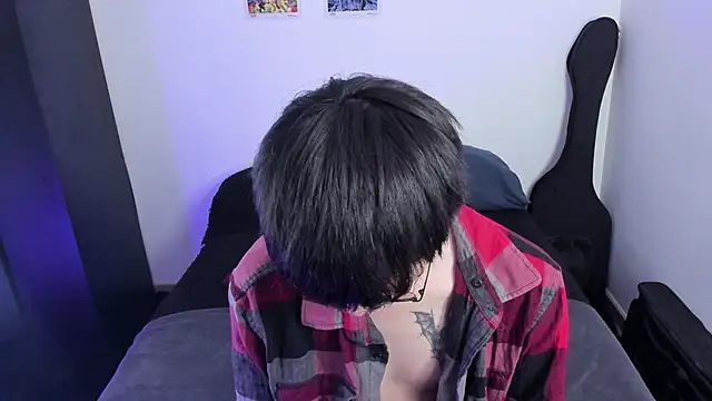 Aventure Twinks online show from 10.16.25