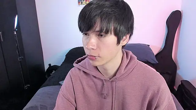 Aventure Twinks online show from 11.15.25