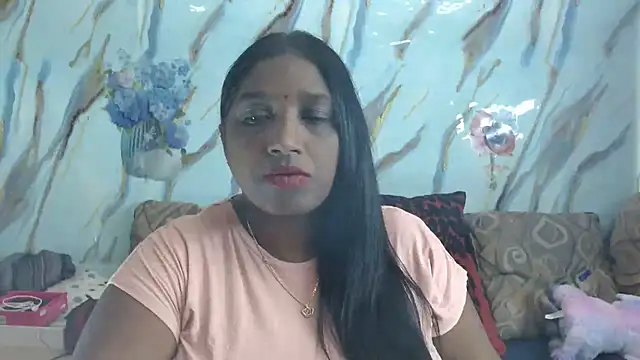 Snapshot of Indian_tracy chatting on 07.09.26 Indian tracy online show from 07.09.26
