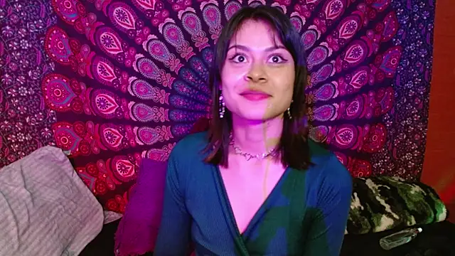 Snapshot of AbbySccott chatting on 12.15.24 AbbySccott online show from 12.15.24