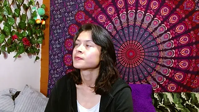 Snapshot of AbbySccott chatting on 01.21.25 AbbySccott online show from 01.21.25