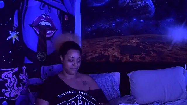 AutumnHart online show from 12.12.24