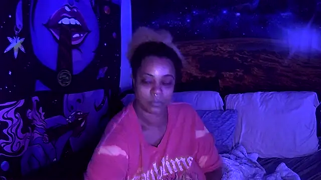 AutumnHart online show from 12.14.24