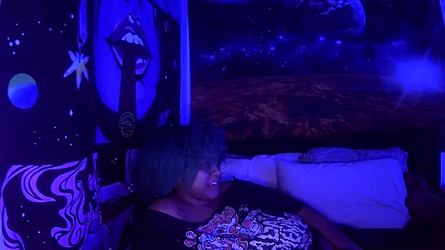 AutumnHart online show from 12.29.24