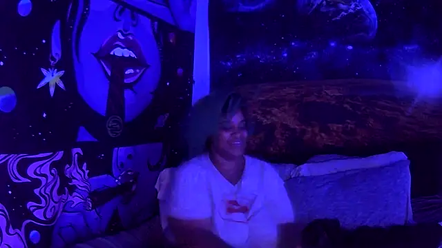 AutumnHart online show from 01.12.25