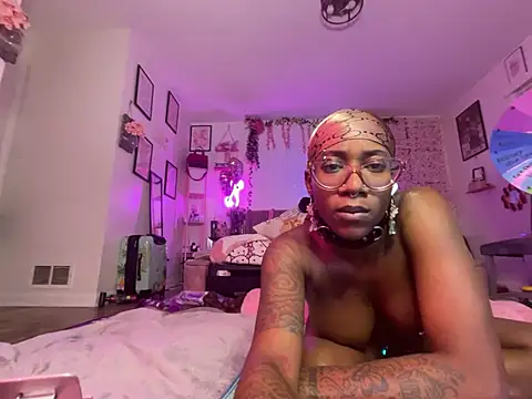 VixenCapri online show from 01.11.26