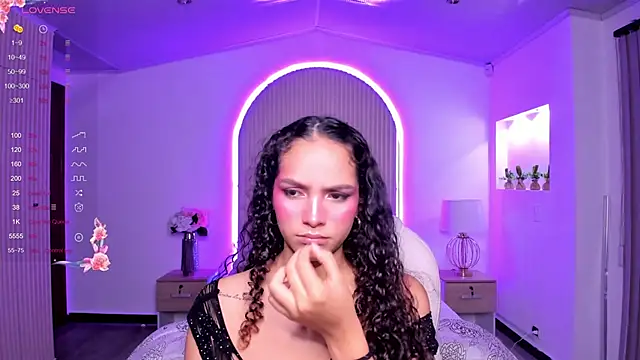 anahi curlie1 online show from 01.14.25