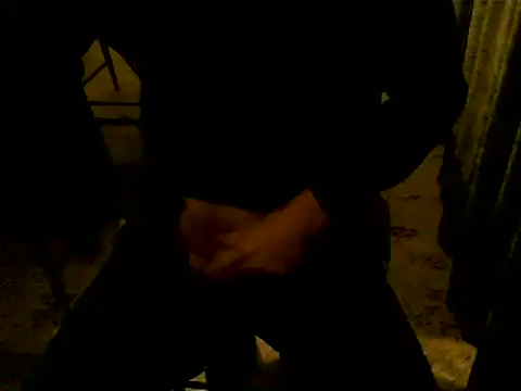 hornyman18cm39 online show from 10.06.25