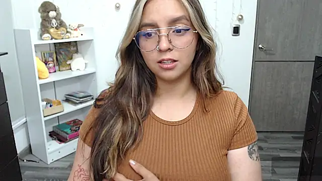 Valery7rose  online show from 01.14.25