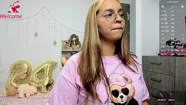 Valery7rose  online show from 02.25.25