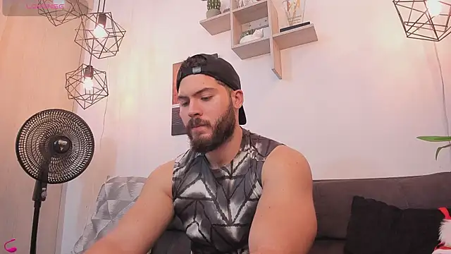 SebastianVilla  online show from 12.16.25