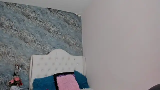 CAMILLEN PETTID online show from 01.30.25