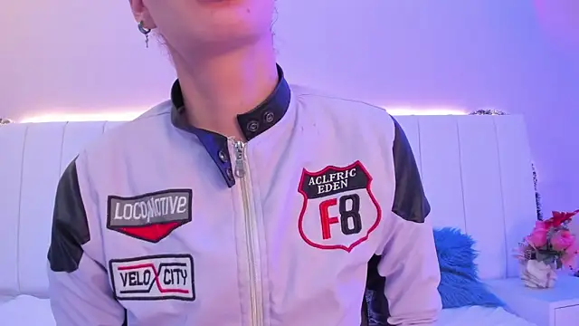 CAMILLEN PETTID online show from 11.29.25