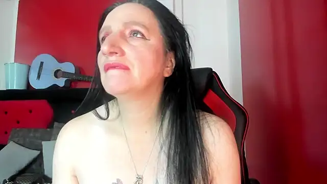 Andrefoxx  online show from 10.23.25