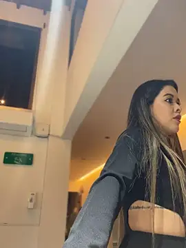 Snapshot of Emilia_Bakerr chatting on 03.16.25 Emilia Bakerr online show from 03.16.25