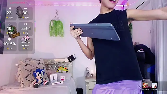 huge armound online show from 04.04.26