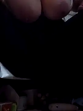 sweetkitty111 online show from 01.12.26