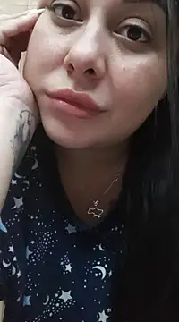 Snapshot of DaisyStreet chatting on 10.19.25 DaisyStreet online show from 10.19.25