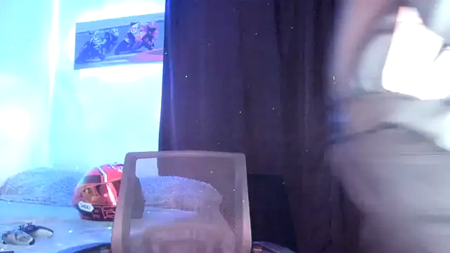 Snapshot of Dominic_Biker__ chatting on 12.29.24 Dominic Biker online show from 12.29.24