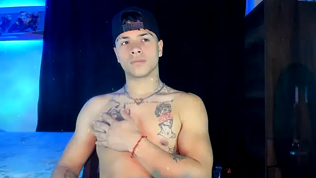 Snapshot of Dominic_Biker__ chatting on 01.17.25 Dominic Biker online show from 01.17.25