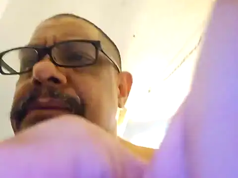 Snapshot of anyway2cum chatting on 01.15.25 anyway2cum online show from 01.15.25