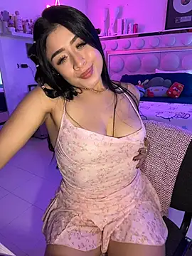lucianaroy online show from 05.19.26