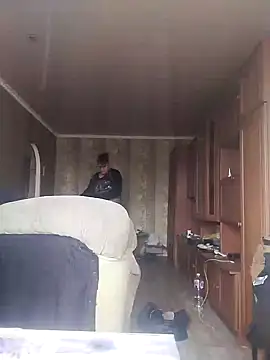 Snapshot of DjiniCD chatting on 01.03.25 DjiniCD online show from 01.03.25