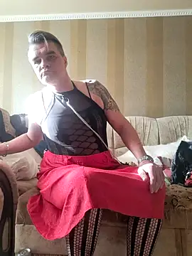 Snapshot of DjiniCD chatting on 02.11.25 DjiniCD online show from 02.11.25