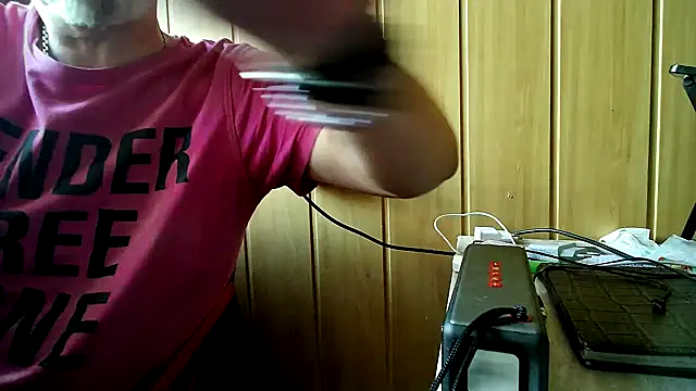 Snapshot of DjiniCD chatting on 09.21.25 DjiniCD online show from 09.21.25