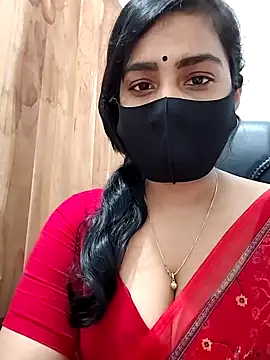 Snapshot of Ritusri_Dotta chatting on 12.23.24 Ritusri Dotta online show from 12.23.24